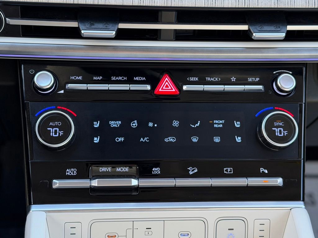 Used 2025 Hyundai Santa Fe Calligraphy AWD/4WD image 23