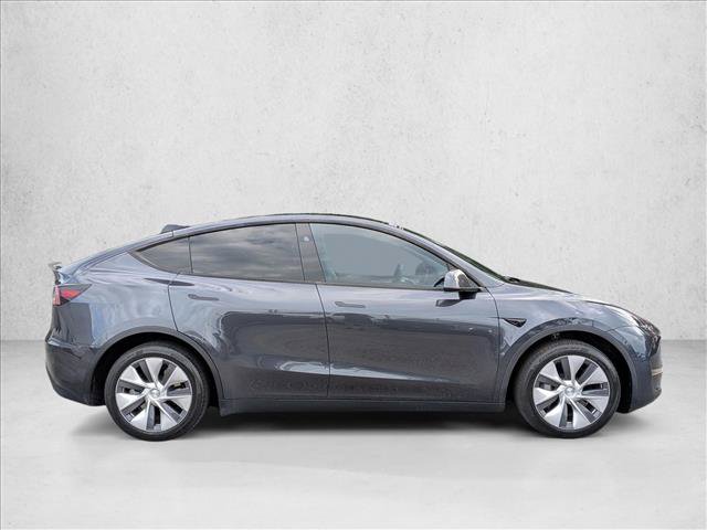 Used 2024 Tesla Model Y Long Range AWD/4WD video 4