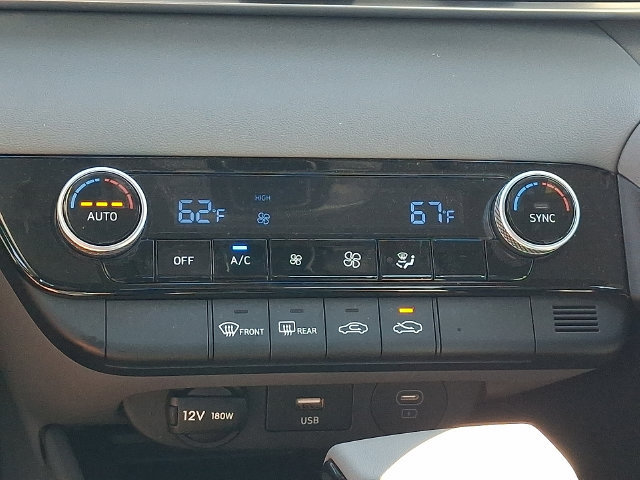 Certified 2026 Hyundai Elantra Sport FWD image 15