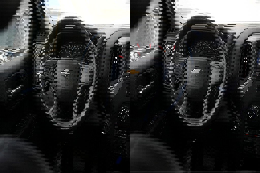 Used 2023 Chevrolet Silverado 1500 W/T w/ WT Value Package image 23