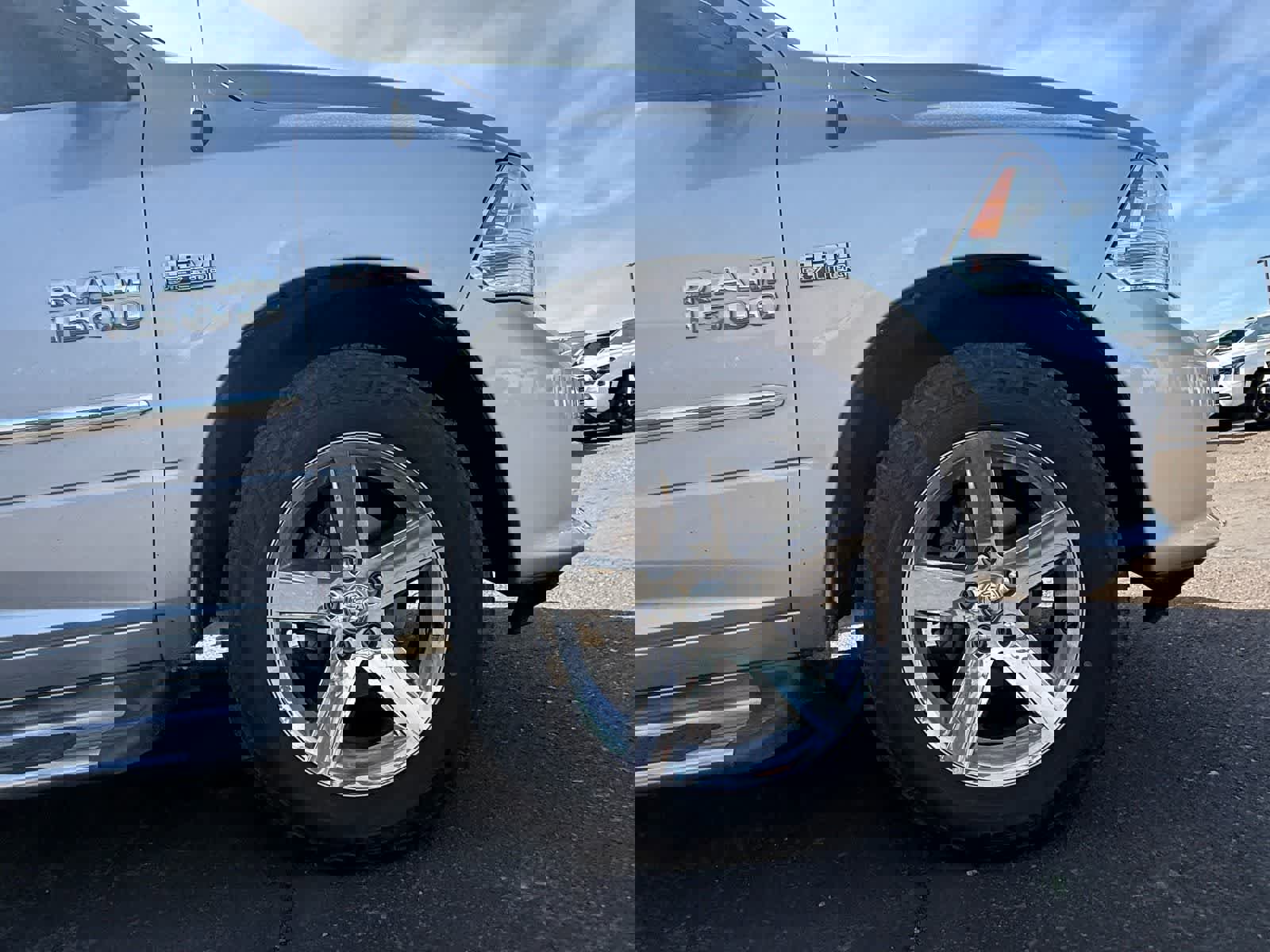 Used 2016 RAM 1500 Express image 5