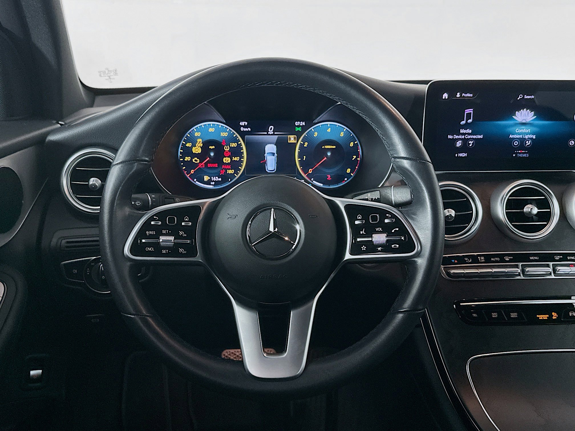 Used 2022 Mercedes-Benz GLC 300 4MATIC w/ Premium Package Lite image 18