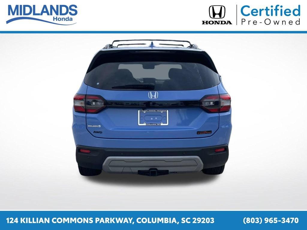 Certified 2024 Honda Pilot TrailSport image 5