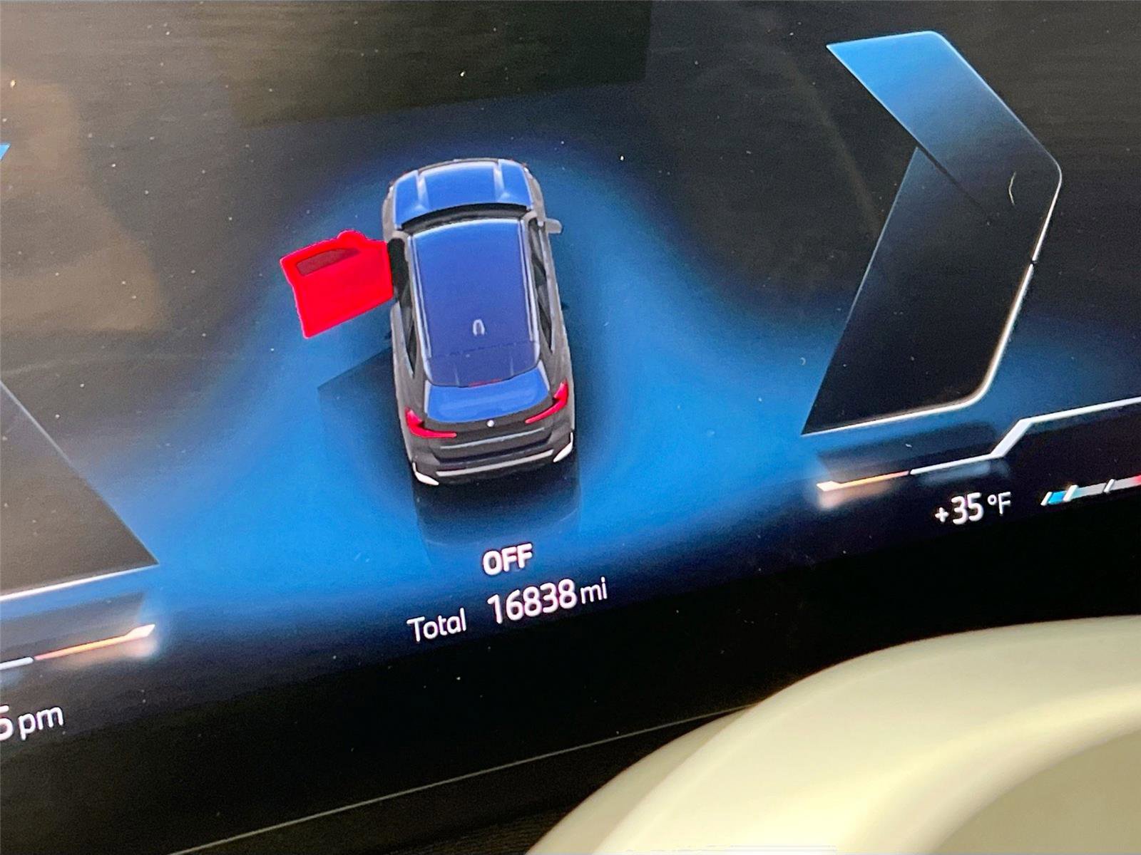 Used 2023 BMW X1 xDrive28i w/ Premium Package image 10