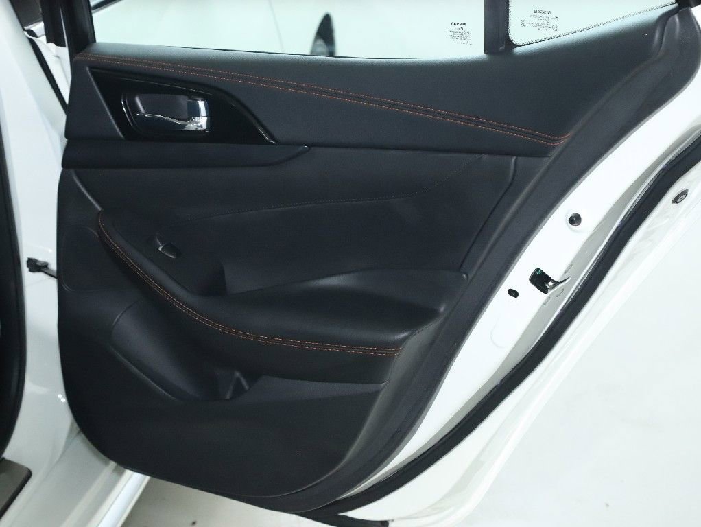 Certified 2023 Nissan Maxima SR w/ Sport Mat Group image 33