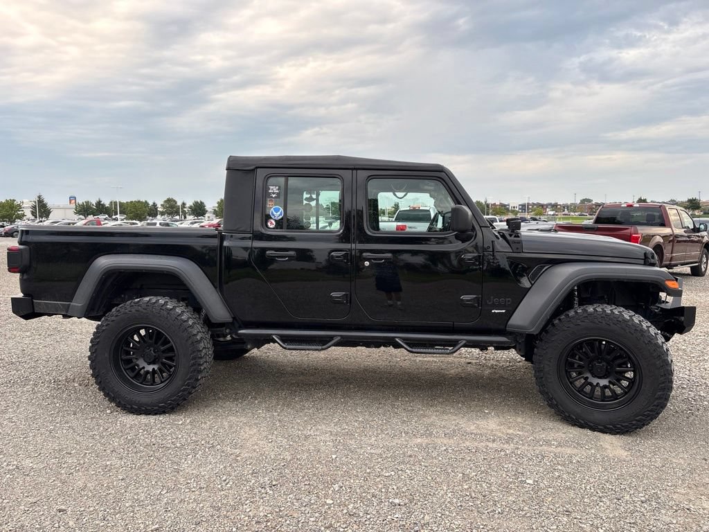 Used 2023 Jeep Gladiator Sport w/ Trailer Tow Package AWD/4WD image 11