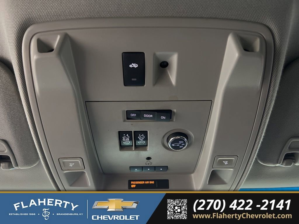 Used 2015 Cadillac Escalade ESV Luxury image 35