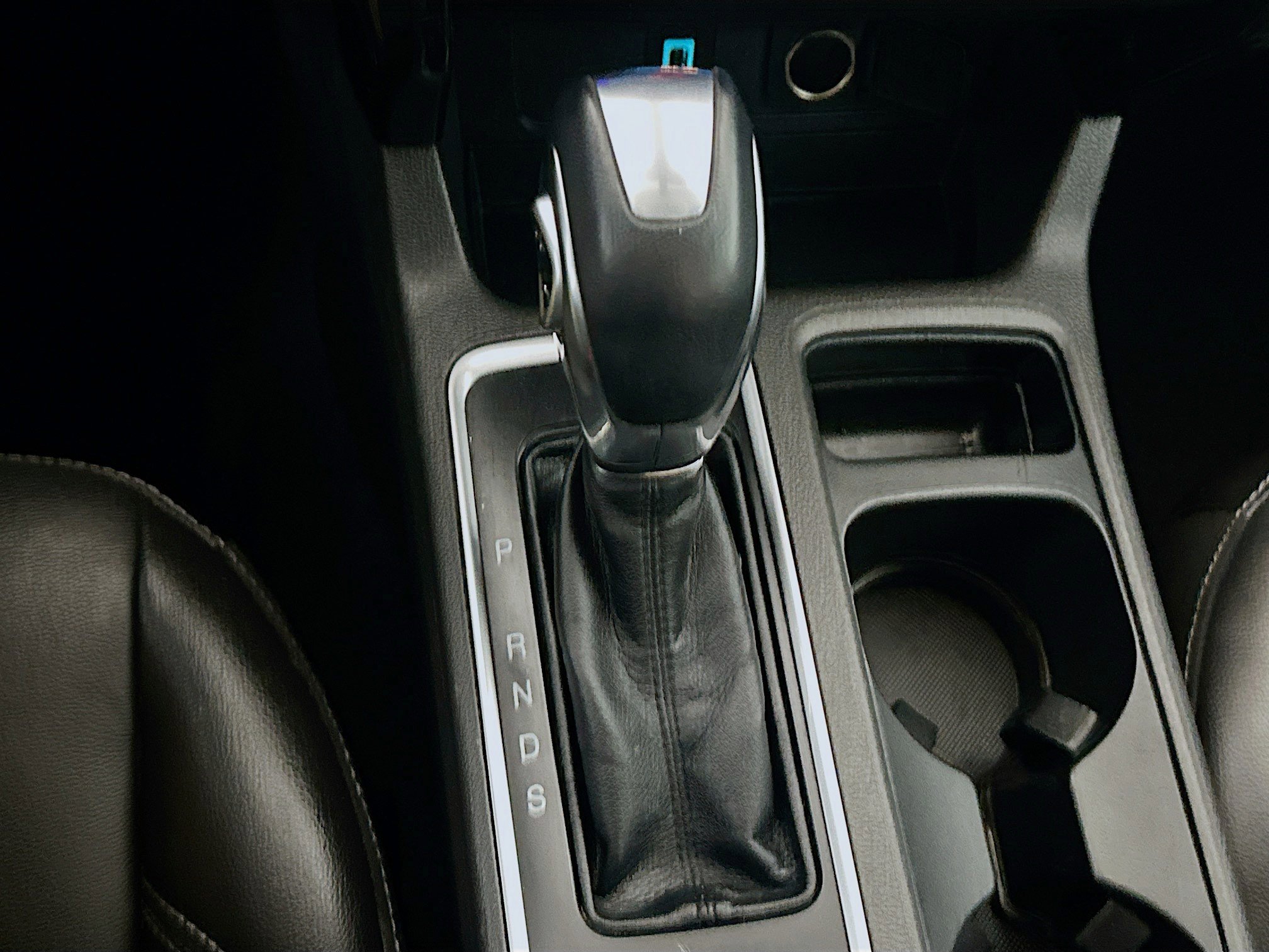 Used 2018 Ford Escape Titanium image 24