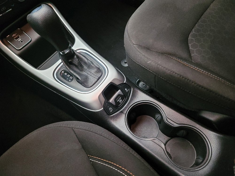 Used 2020 Jeep Compass Sport image 26