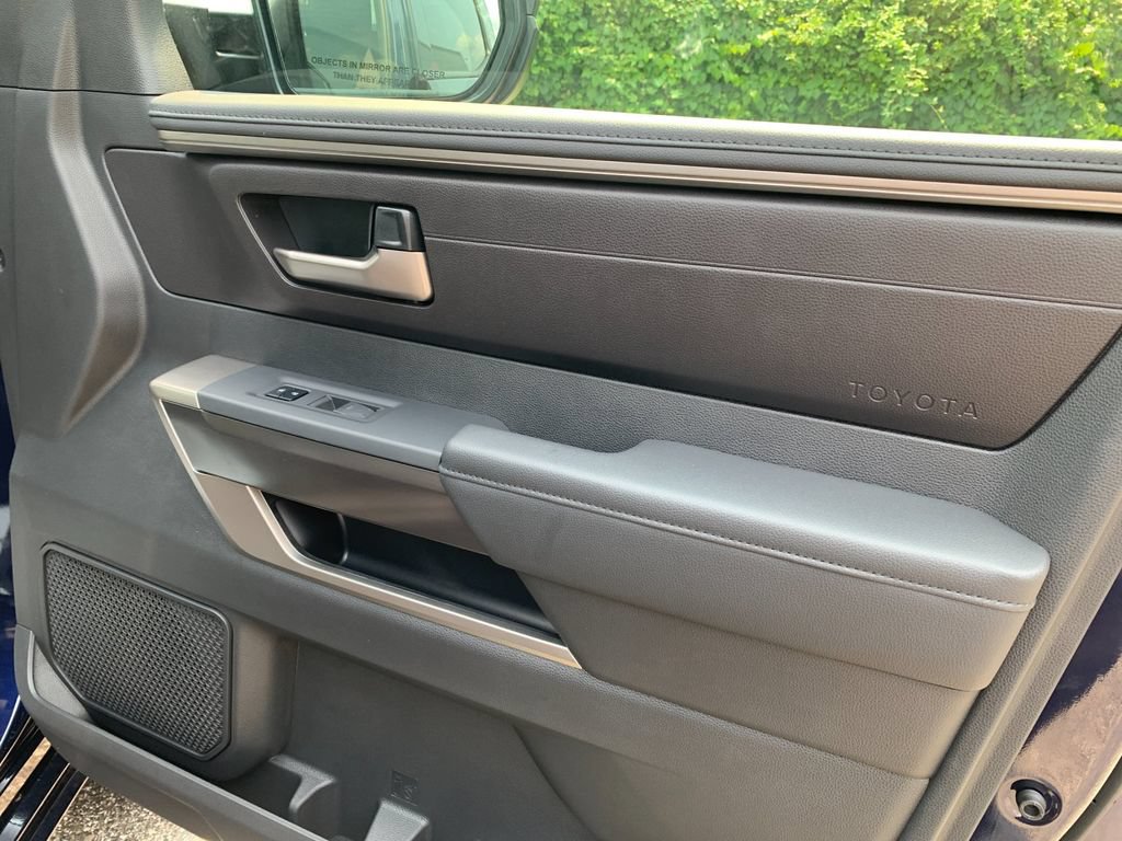 New 2026 Toyota Tundra SR5 AWD/4WD image 18
