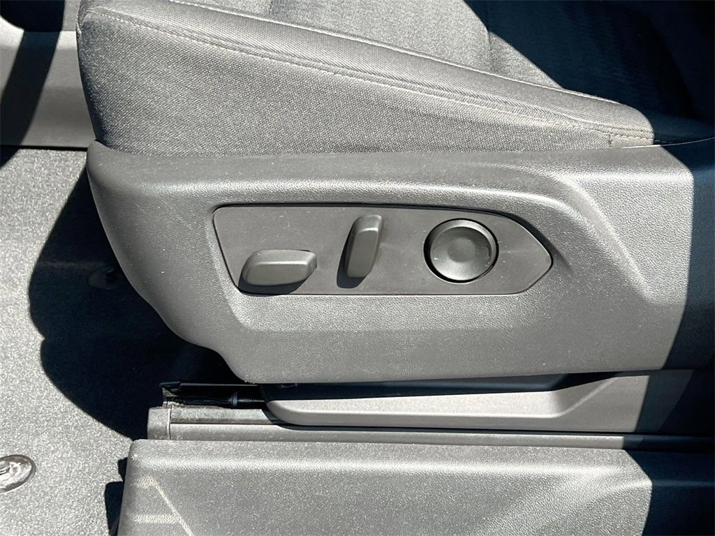 Certified 2022 Chevrolet Silverado 1500 LT Trail Boss w/ Convenience Package II image 15