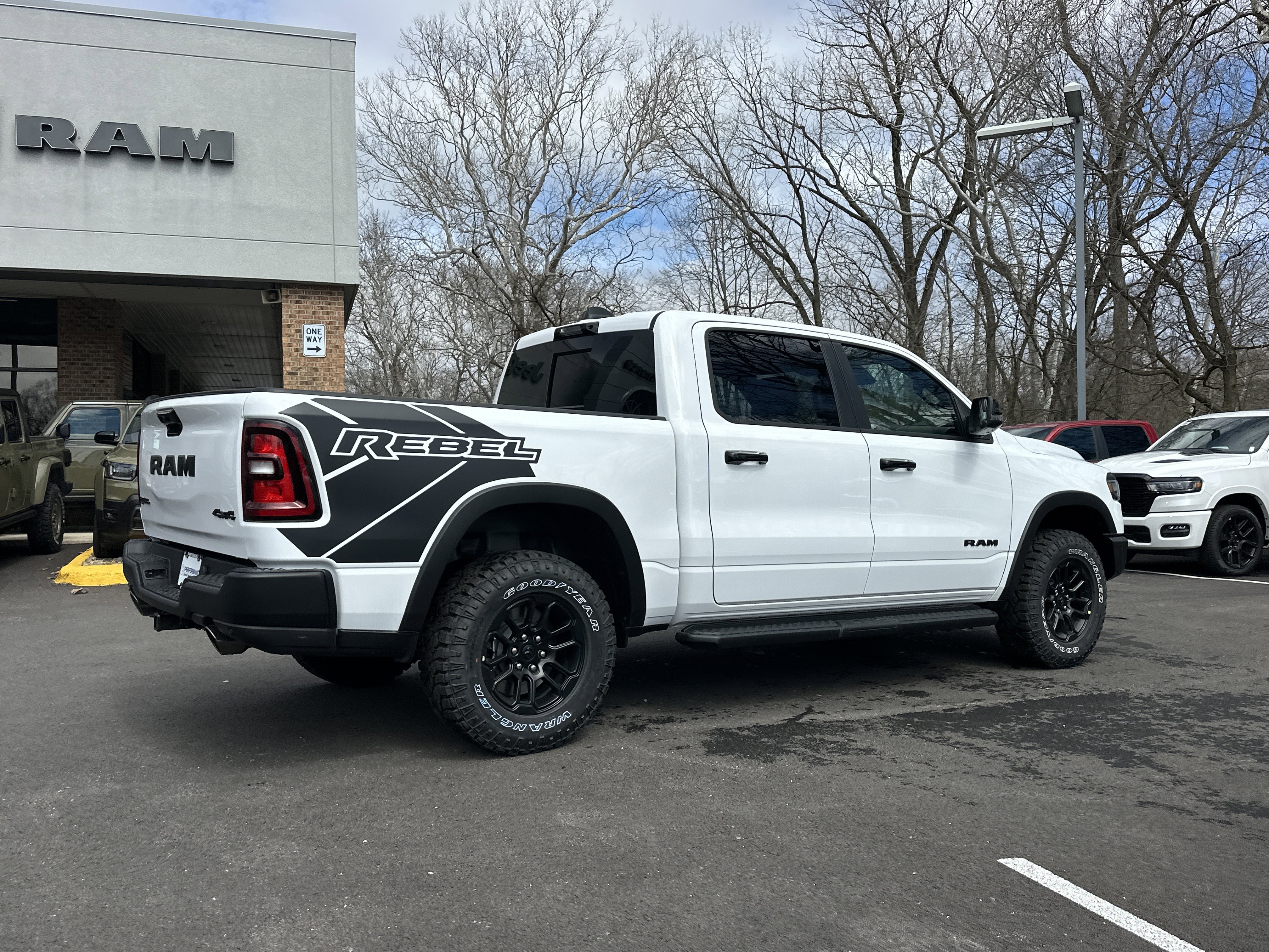 New 2026 RAM 1500 Rebel w/ Rebel Level 2 Equipment Group AWD/4WD image 19