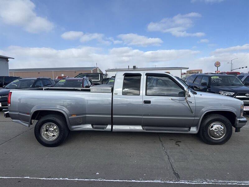 Used 1995 Chevrolet Silverado 3500 2WD Extended Cab image 9