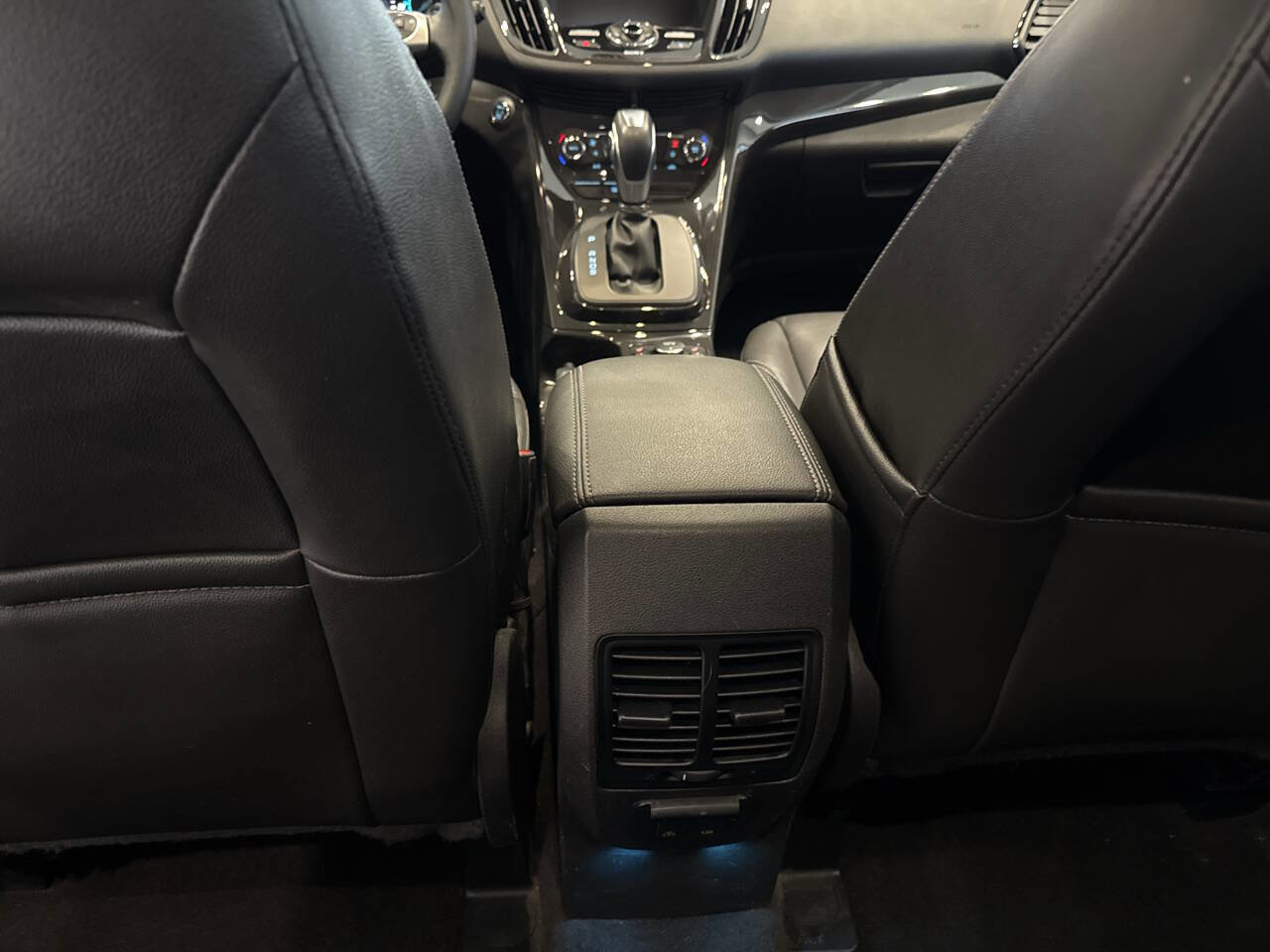 Used 2016 Ford Escape Titanium image 26