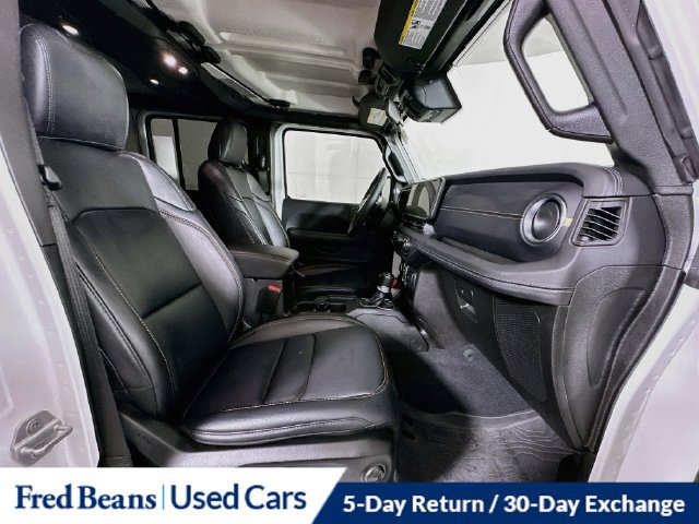 Used 2024 Jeep Wrangler Unlimited Sahara w/ Safety Group AWD/4WD image 34