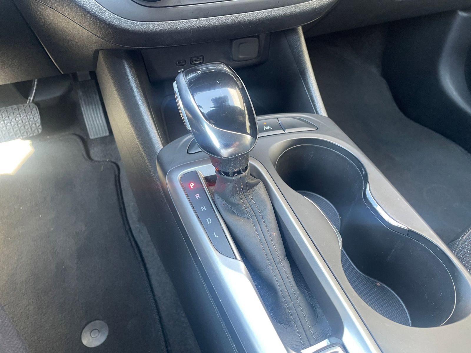 Used 2025 Buick Envista Preferred image 40