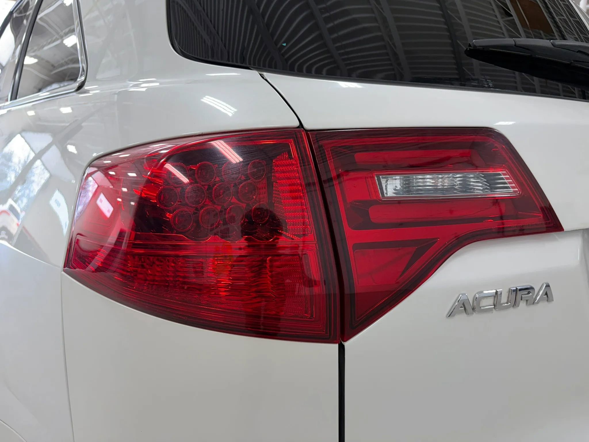 Used 2012 Acura MDX w/ Technology & Entertainment image 8