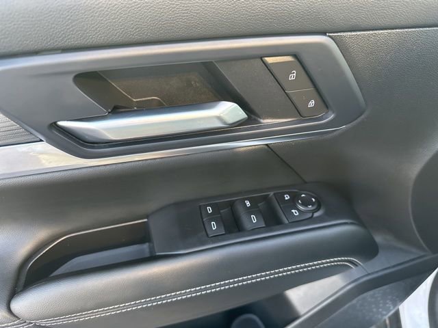 Used 2025 GMC Terrain Elevation image 10