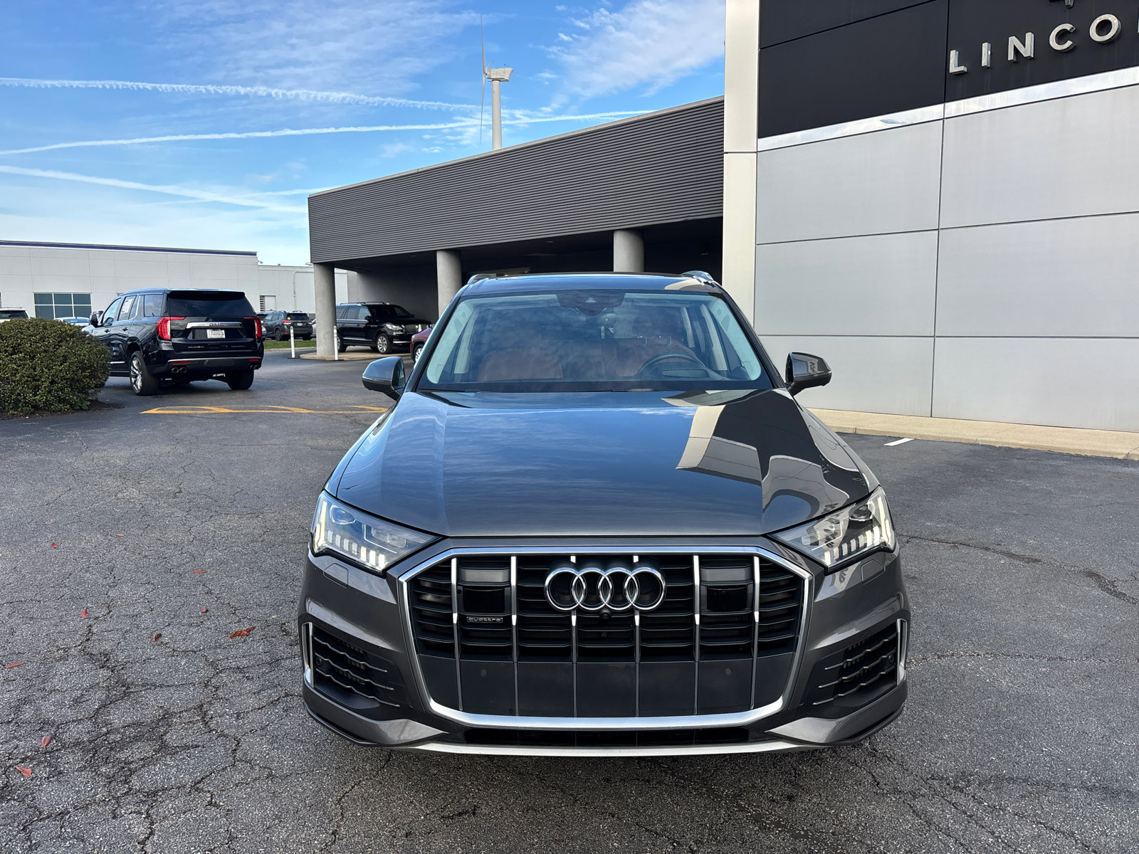 Used 2020 Audi Q7 3.0T Prestige w/ Prestige Package image 2