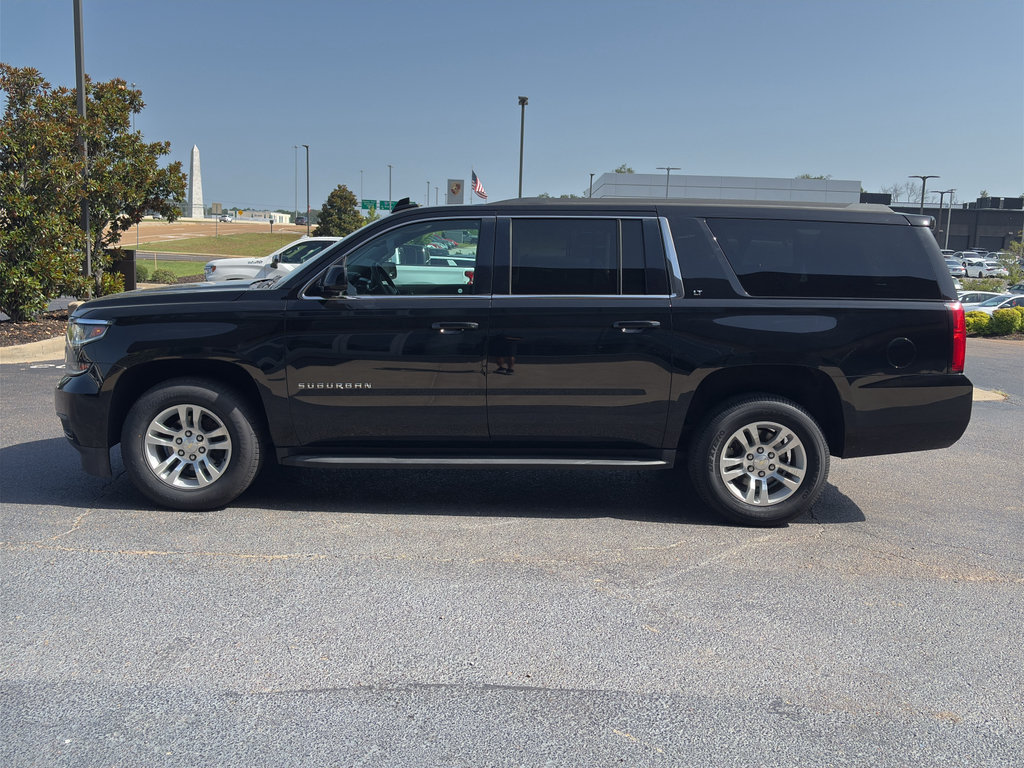 Used 2020 Chevrolet Suburban LT RWD image 10