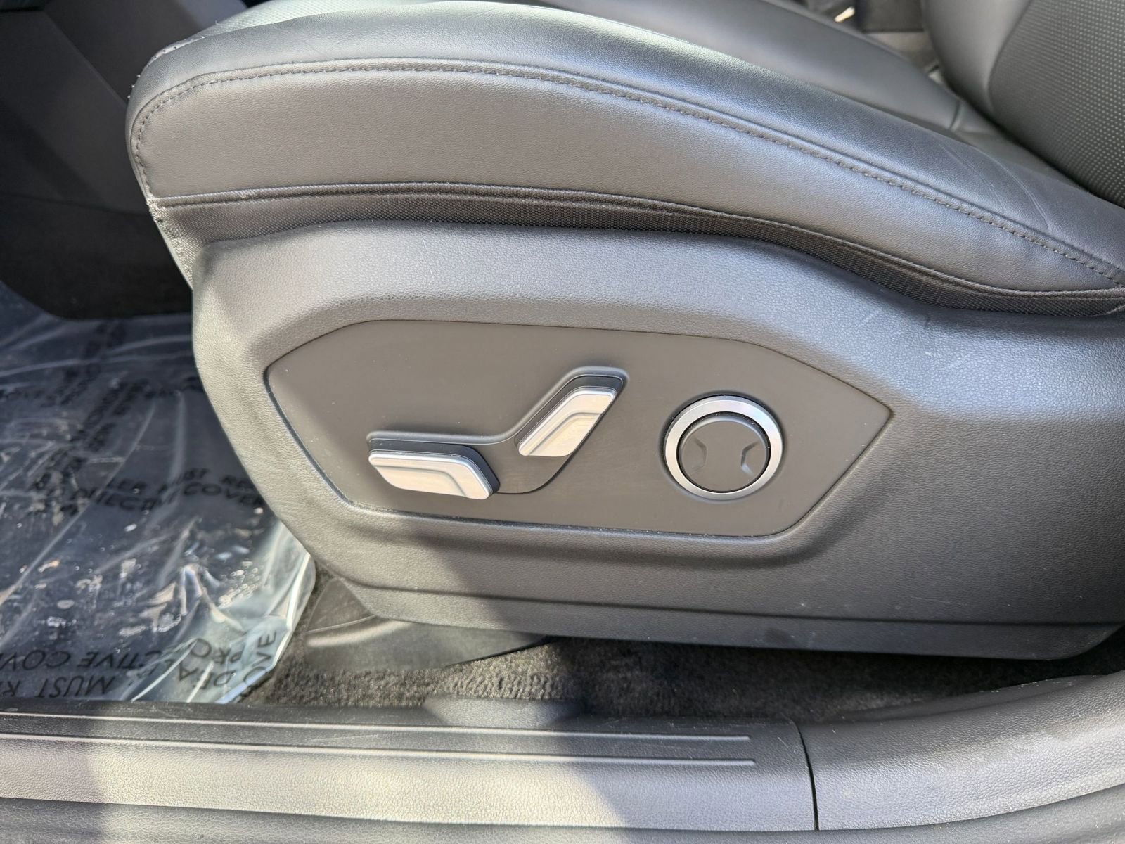 Used 2025 Hyundai Santa Fe SEL image 24