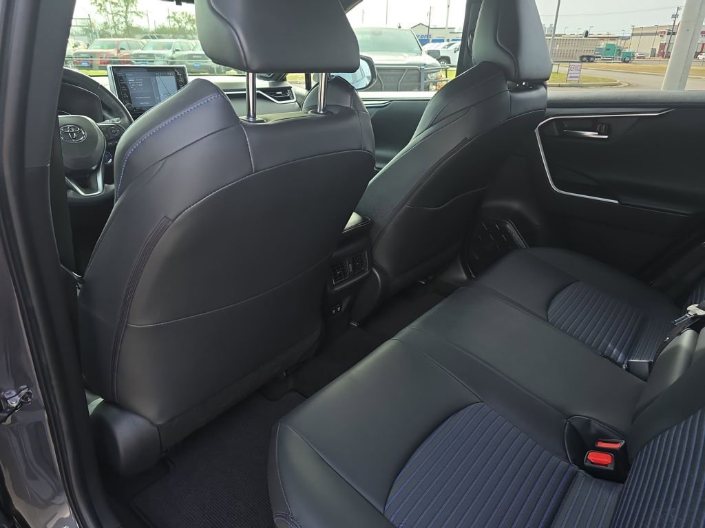 Used 2019 Toyota RAV4 XSE image 18