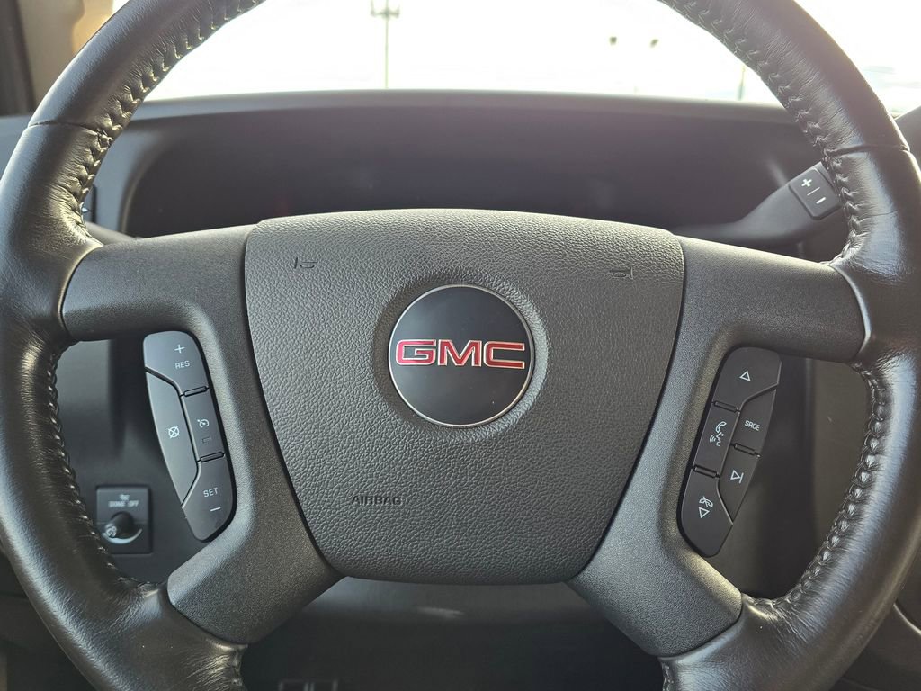 Used 2023 GMC Savana 3500 w/ Driver Convenience Package image 24