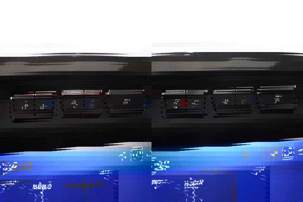 Used 2023 Ford F150 Lariat w/ Equipment Group 502A High image 30