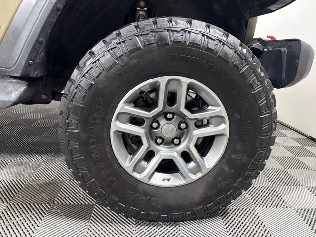 Used 2020 Jeep Gladiator Rubicon image 11