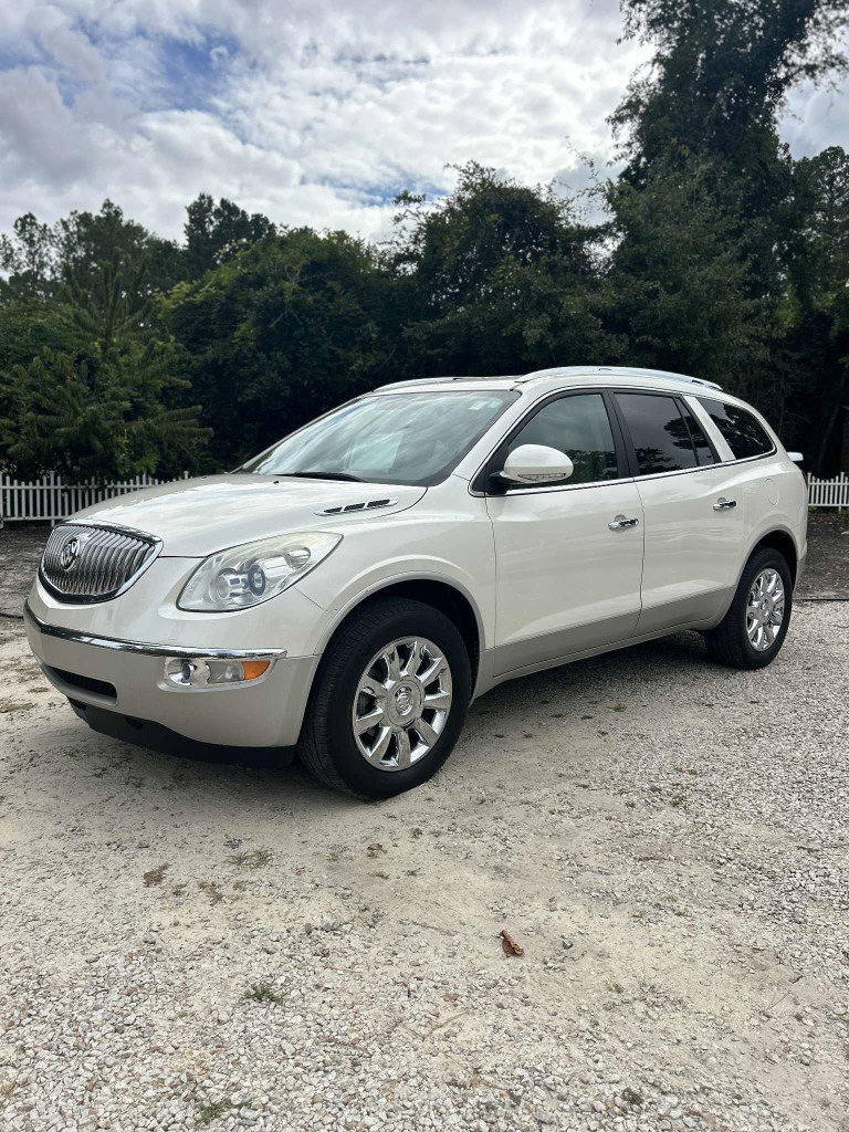 Used 2011 Buick Enclave CXL