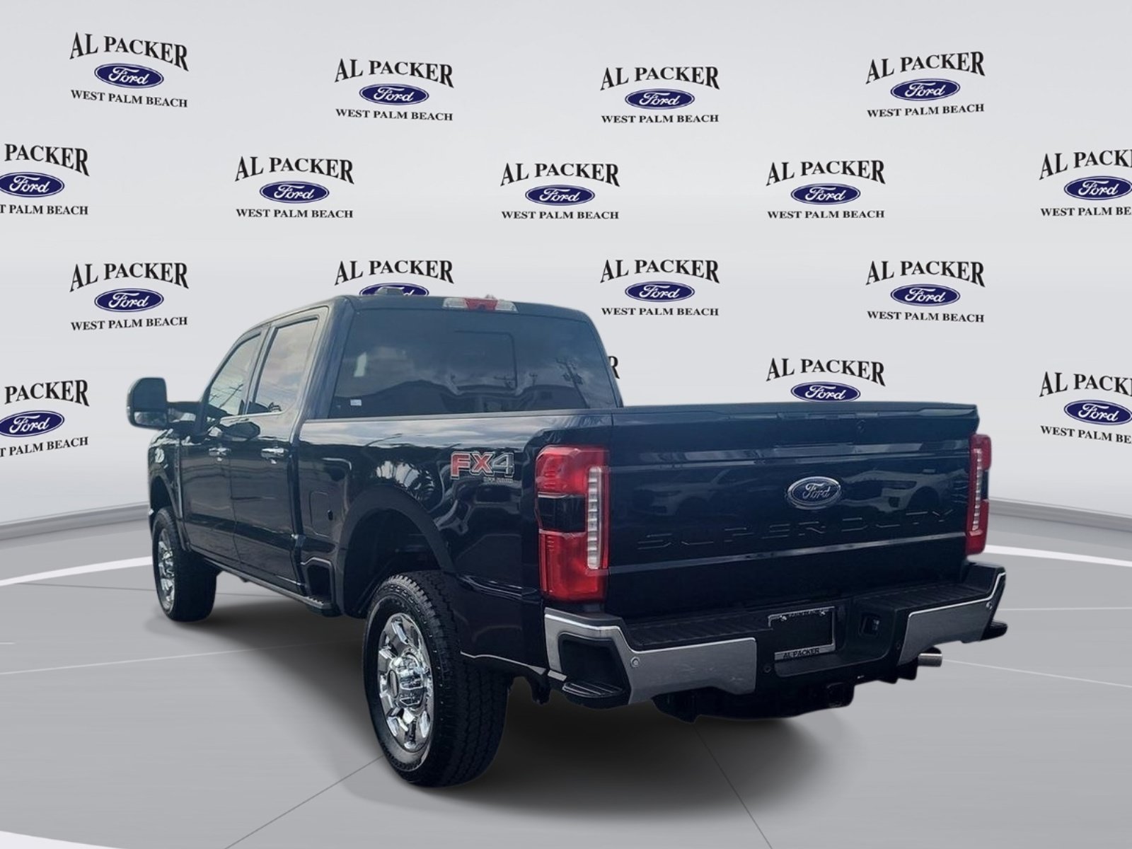 Used 2025 Ford F250 Lariat w/ Lariat Ultimate Package AWD/4WD image 3