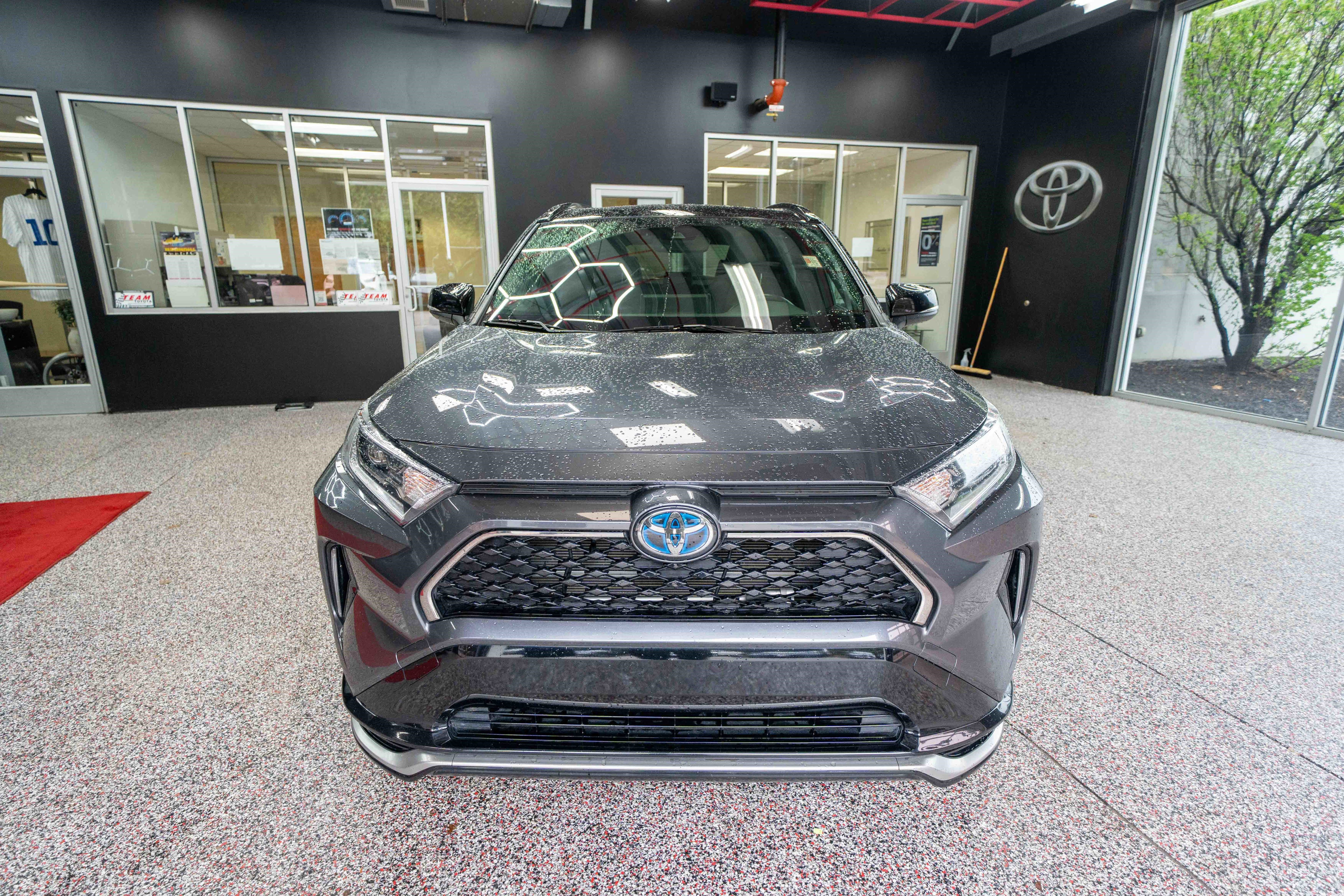 Used 2021 Toyota RAV4 XSE w/ Weather Package image 6