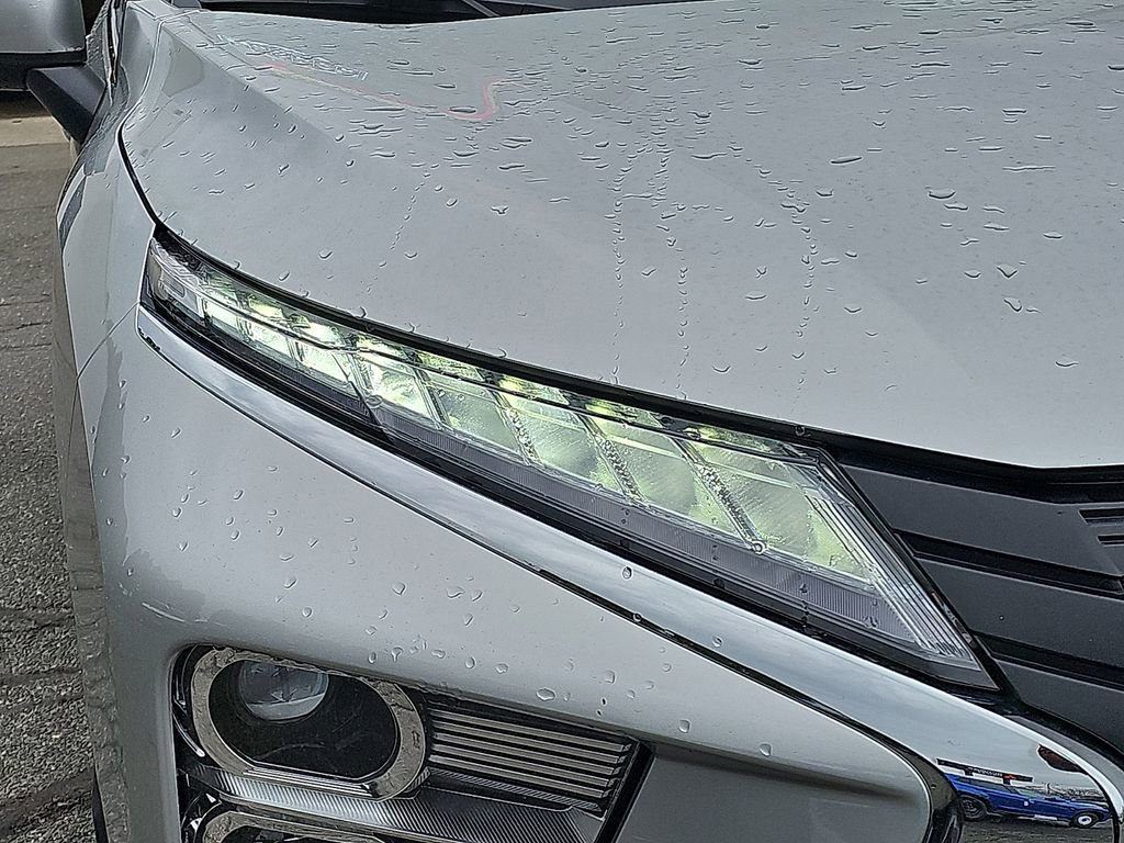 Used 2025 Mitsubishi Eclipse Cross SE image 9