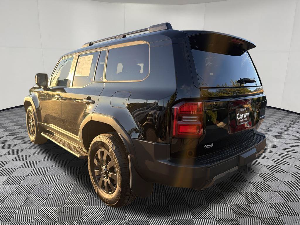 Used 2025 Toyota Land Cruiser w/ Premium Package AWD/4WD image 5