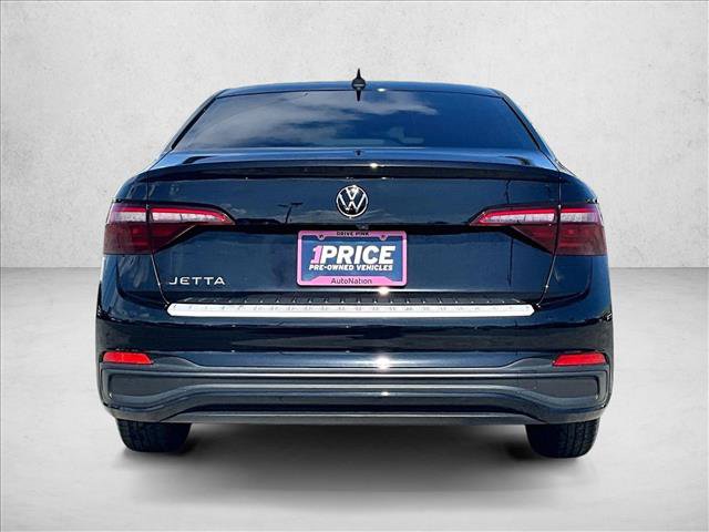 Used 2023 Volkswagen Jetta S image 3