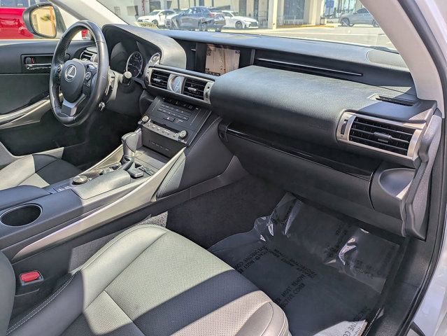 Used 2016 Lexus IS 350 w/ Navigation System Package RWD image 34