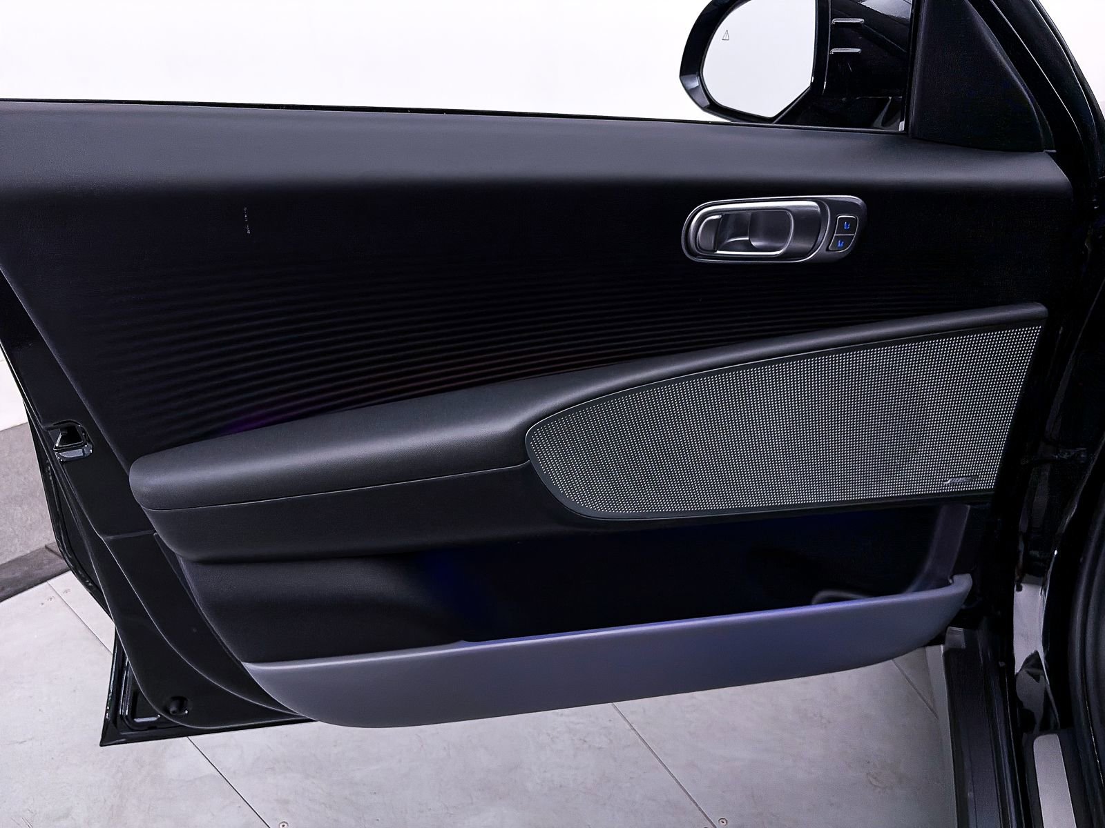 Used 2024 Hyundai Ioniq 6 Limited RWD image 18