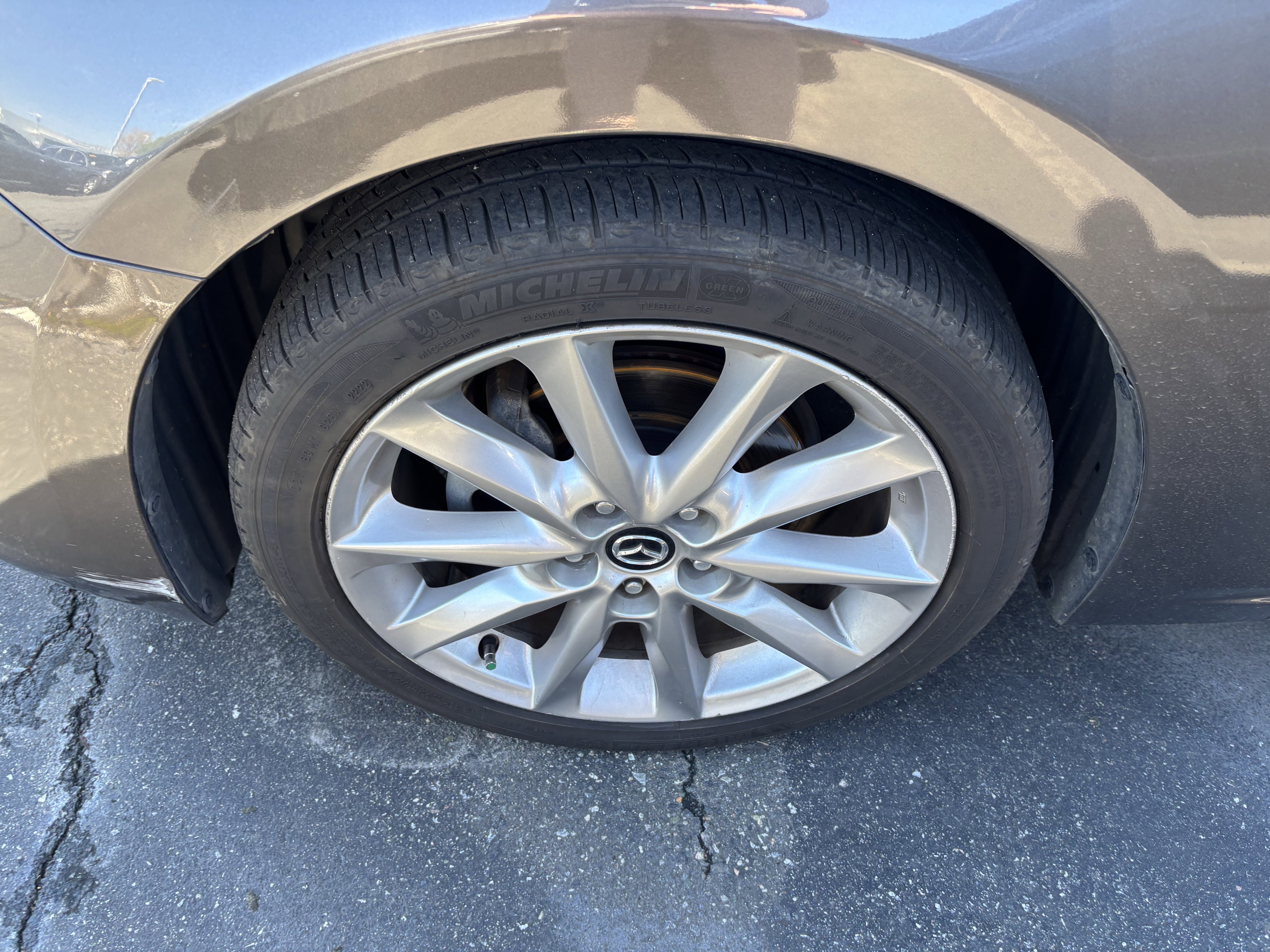 Used 2017 MAZDA MAZDA3 Grand Touring w/ Premium Equipment Package image 32