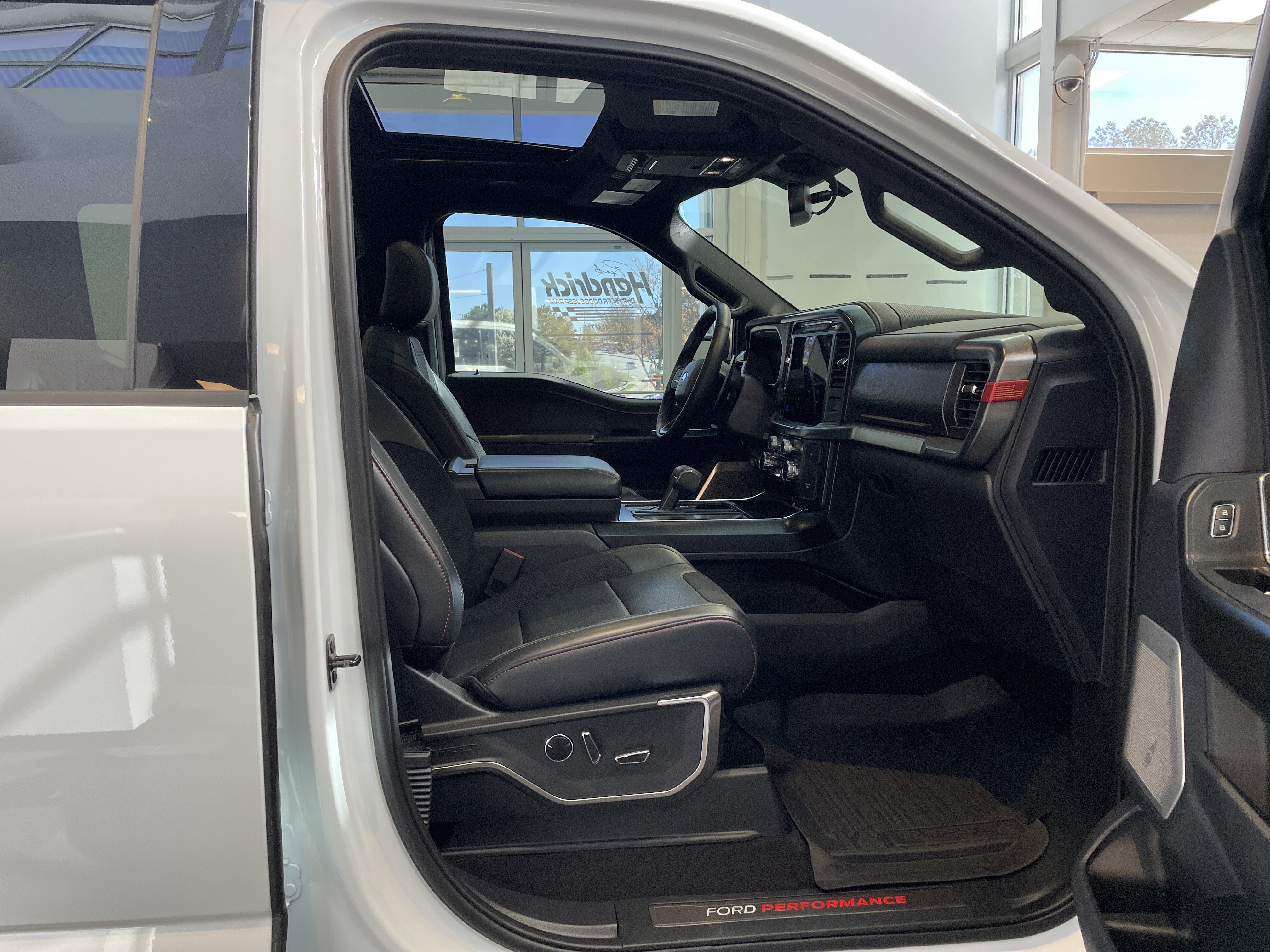 Used 2024 Ford F150 Raptor image 40