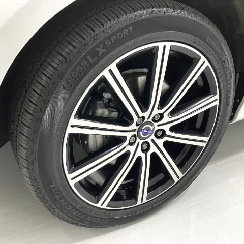 Used 2017 Volvo XC60 T6 Inscription w/ Protection Package AWD/4WD image 10