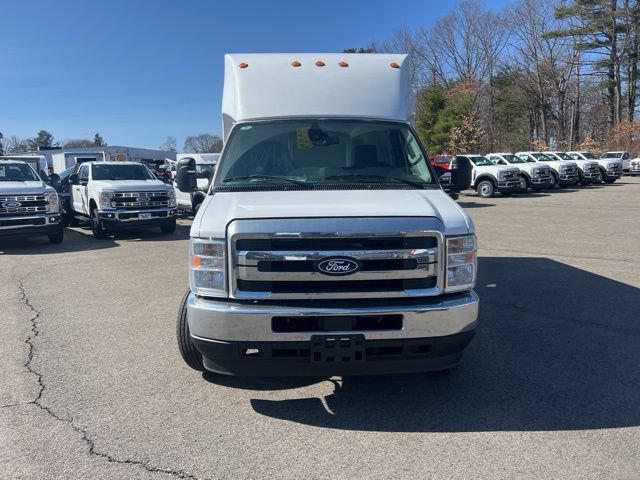 New 2026 Ford E-350 and Econoline 350 Super Duty w/ Power Equipment Group RWD image 2