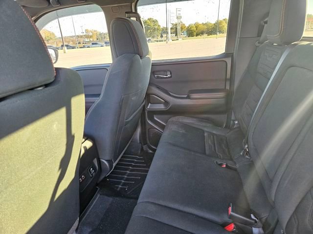 Used 2024 Nissan Frontier Pro-X w/ Pro Convenience Package image 23