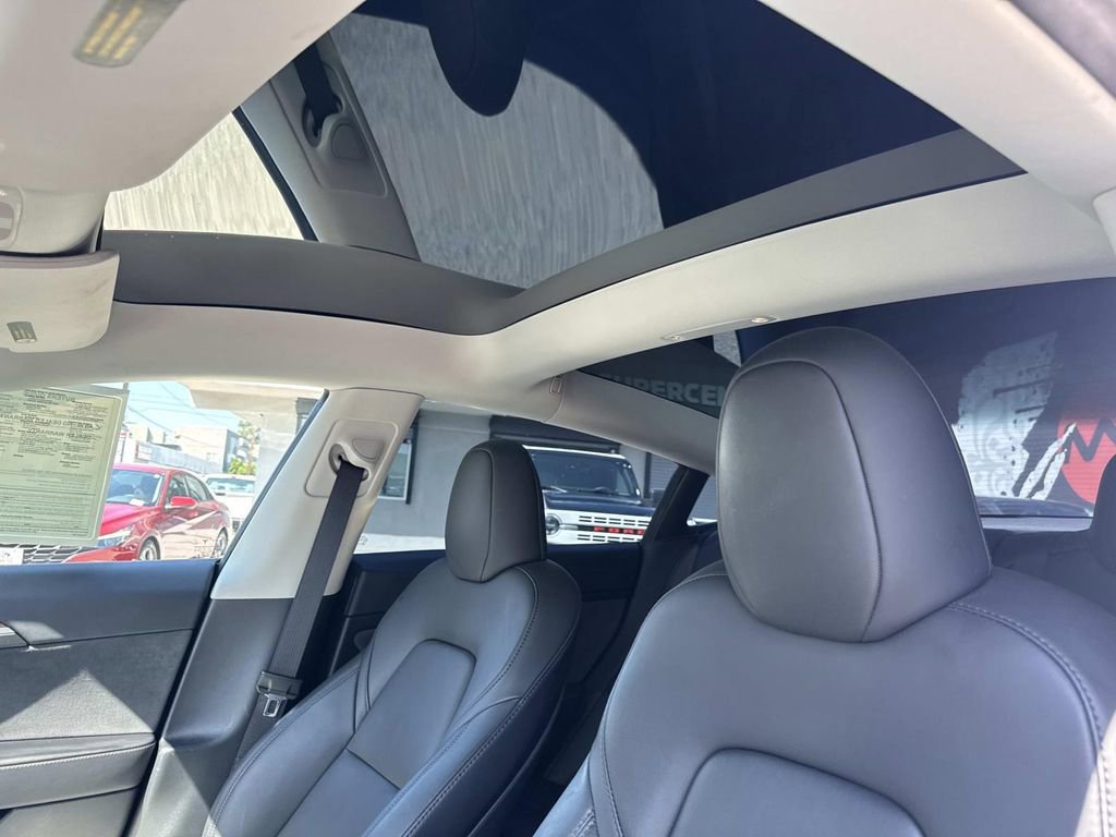 Used 2023 Tesla Model 3 Long Range image 17