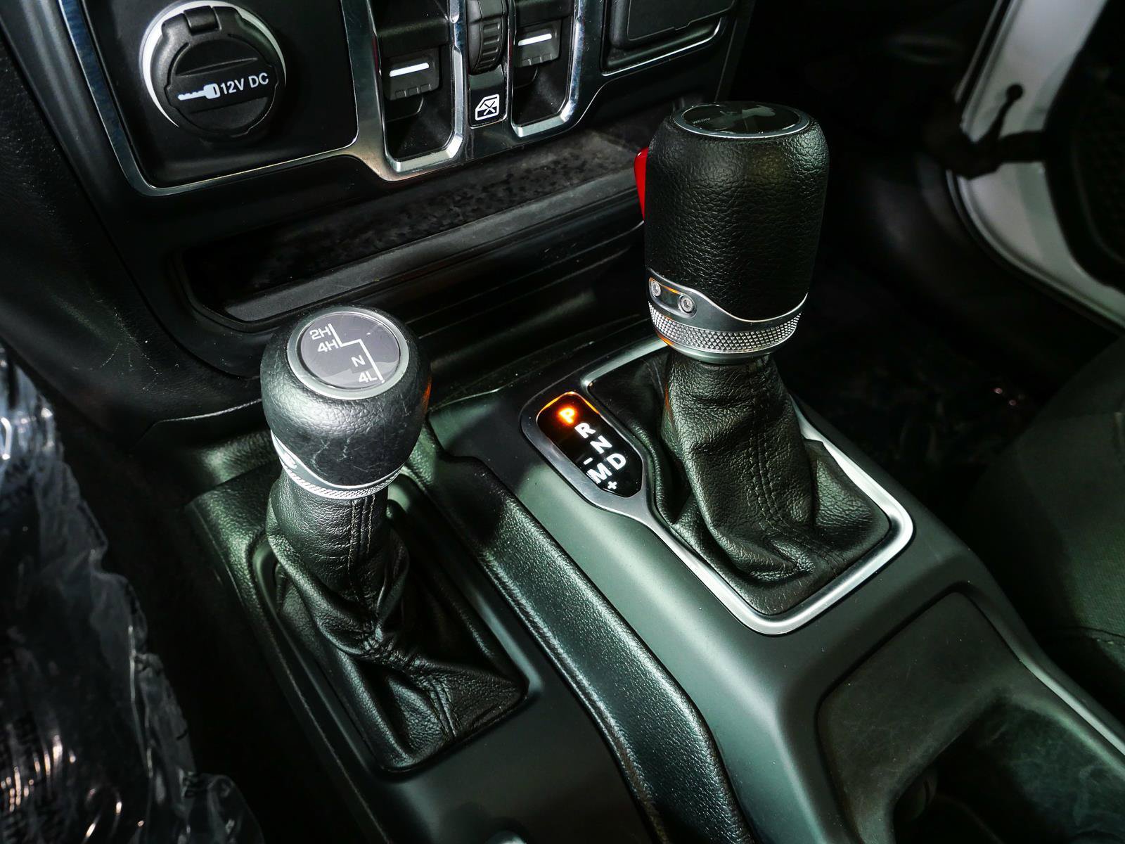 Used 2021 Jeep Wrangler Unlimited Sport AWD/4WD image 17