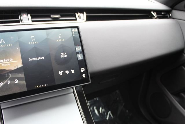 Used 2025 Land Rover Range Rover Evoque S image 15