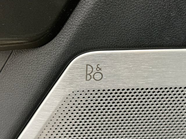 Used 2022 Ford F150 Lariat w/ Equipment Group 502A High AWD/4WD image 19