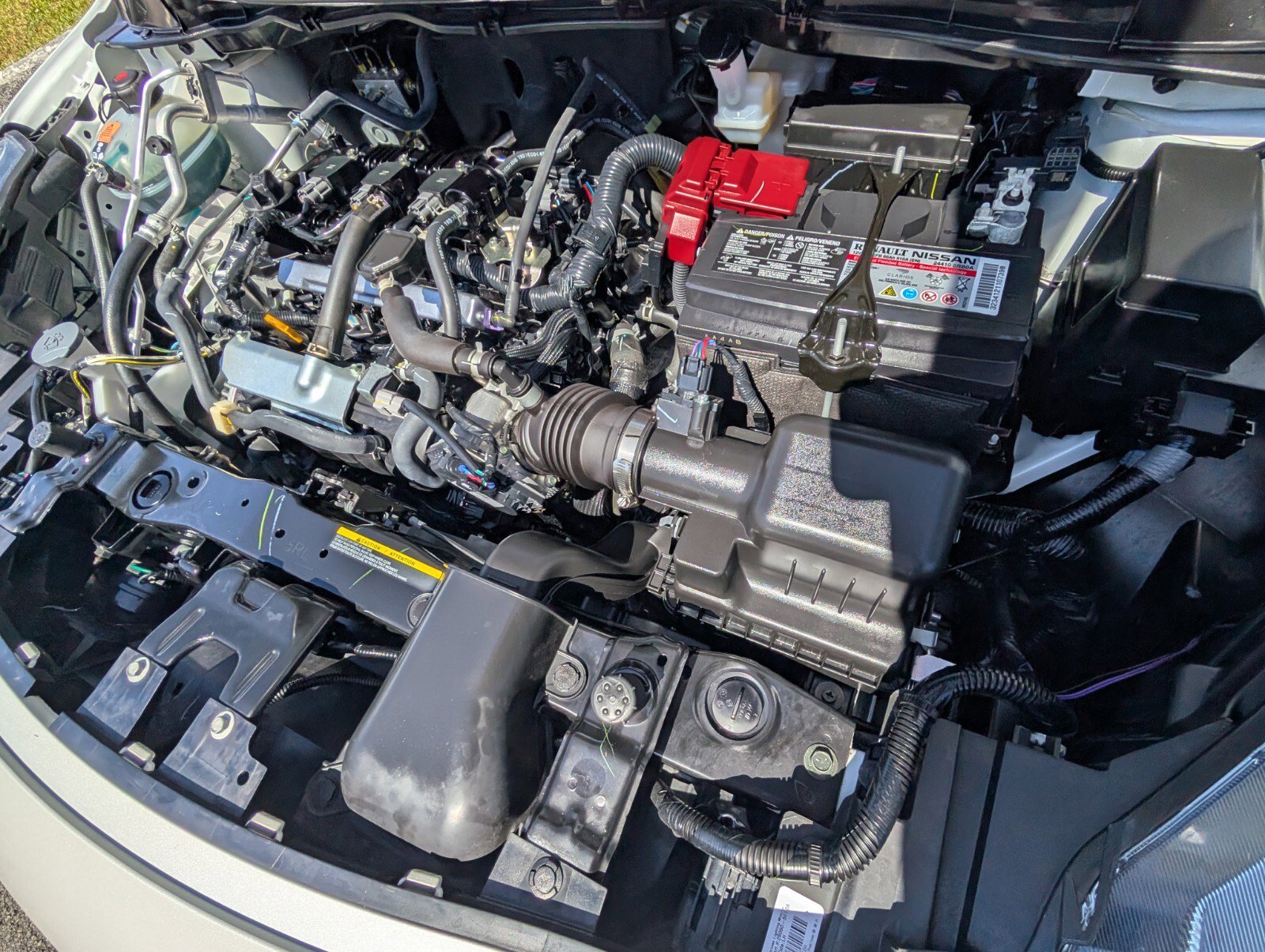 Certified 2025 Nissan Versa SV image 21