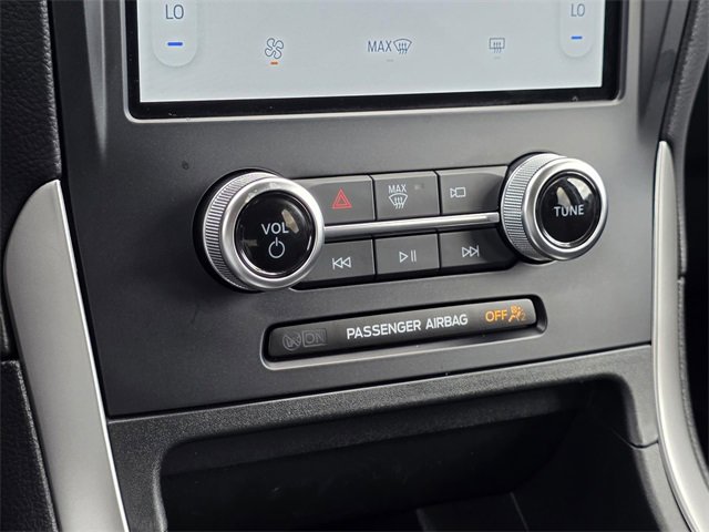 Used 2024 Ford Edge SE w/ Black Appearance Package image 20