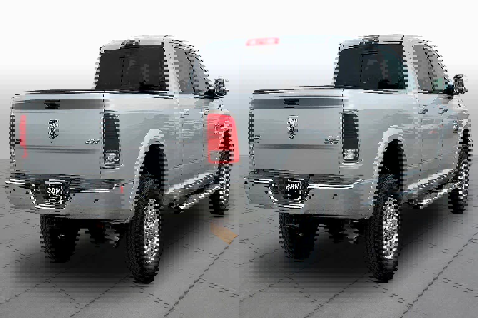 Used 2014 RAM 2500 Laramie w/ Protection Group image 13