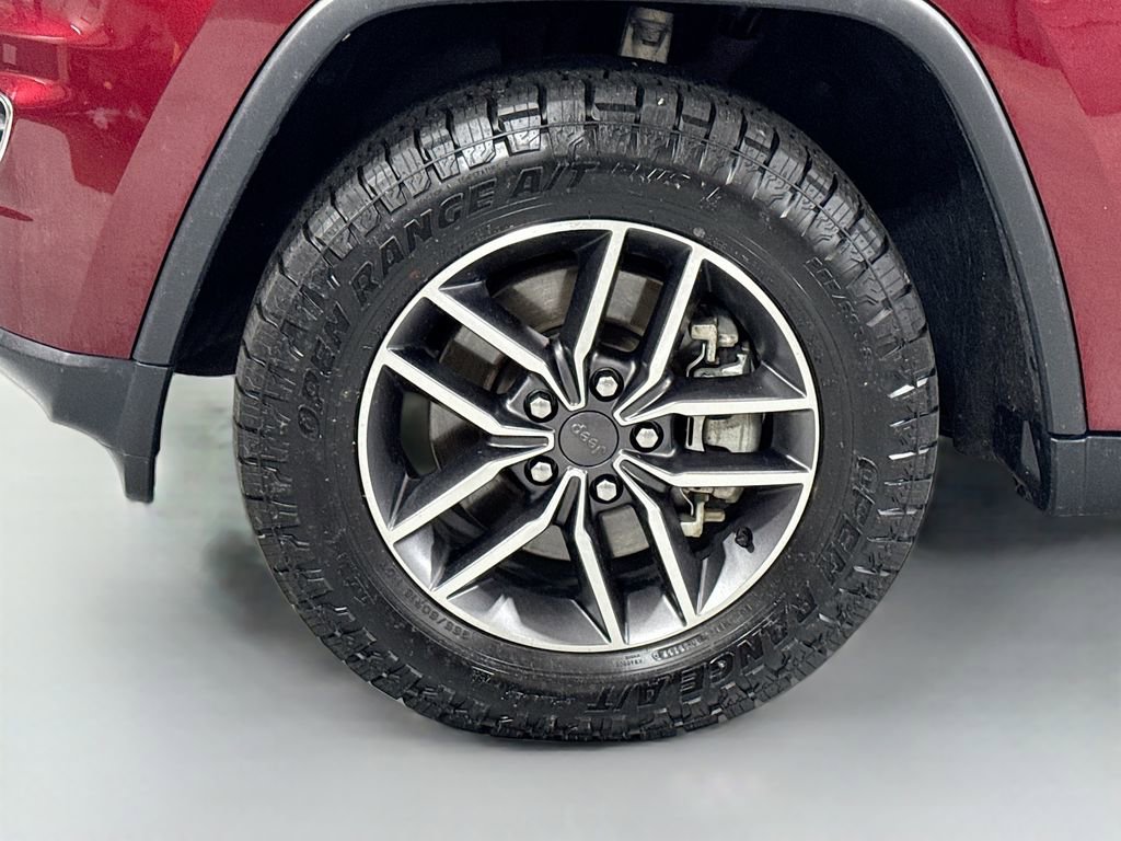 Used 2022 Jeep Grand Cherokee Limited AWD/4WD image 11